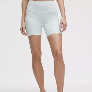 Lululemon Size 10 Mint Breeze Align High-Rise Short 6"
